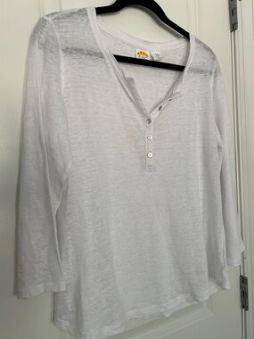 100% Linen White C&C California Henley Button Tee 3/4 Sleeves